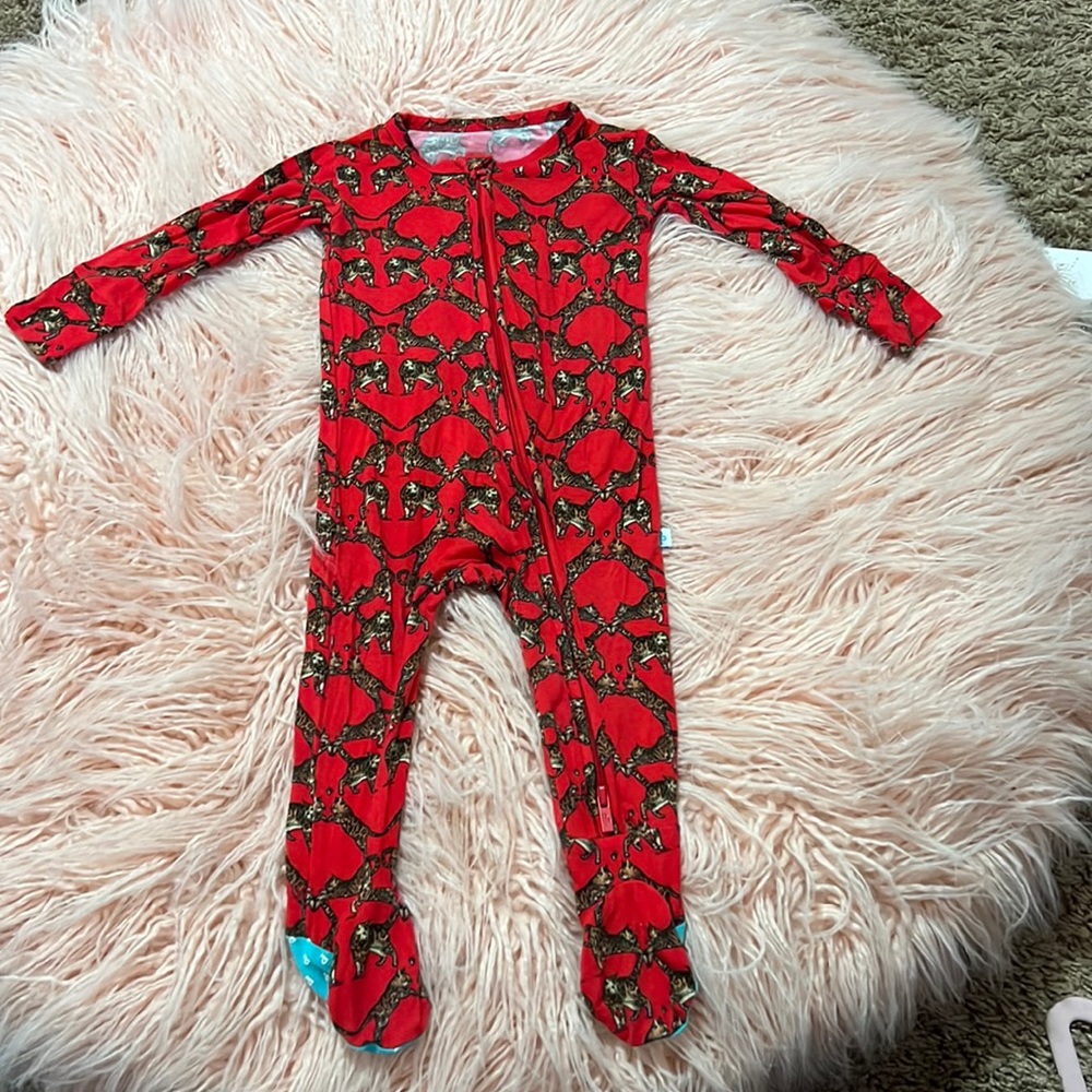 Posh Peanut Alice + Olivia footie